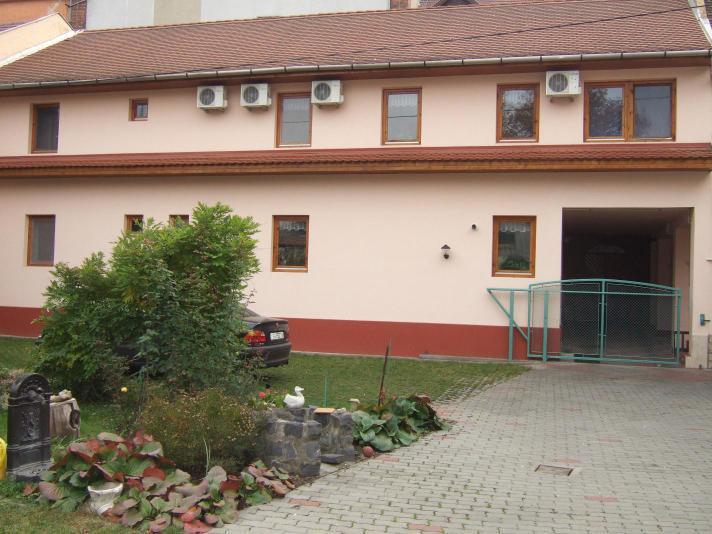 Timarhaz Panzio Bed & Breakfast Szeged Luaran gambar