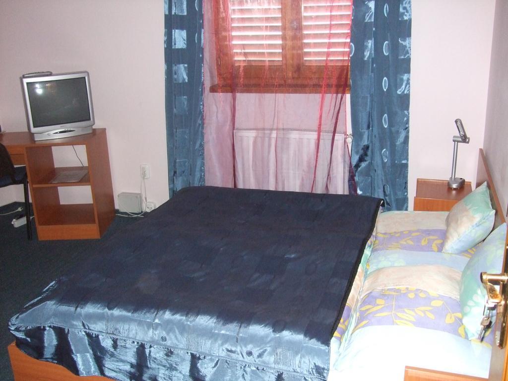 Timarhaz Panzio Bed & Breakfast Szeged Bilik gambar